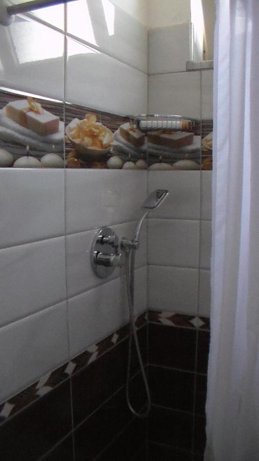 Shkoder Hotel Temali Ngoại thất bức ảnh