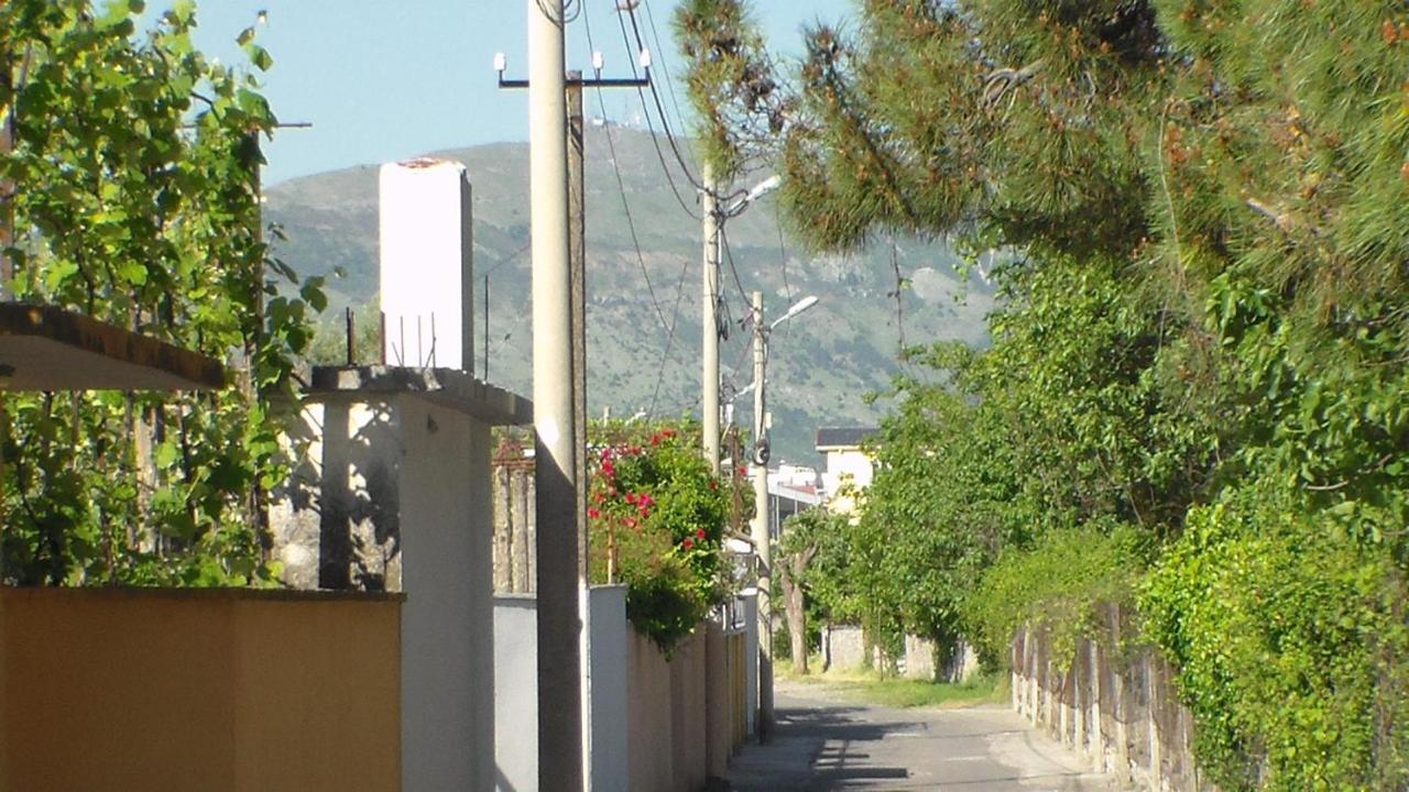Shkoder Hotel Temali Ngoại thất bức ảnh